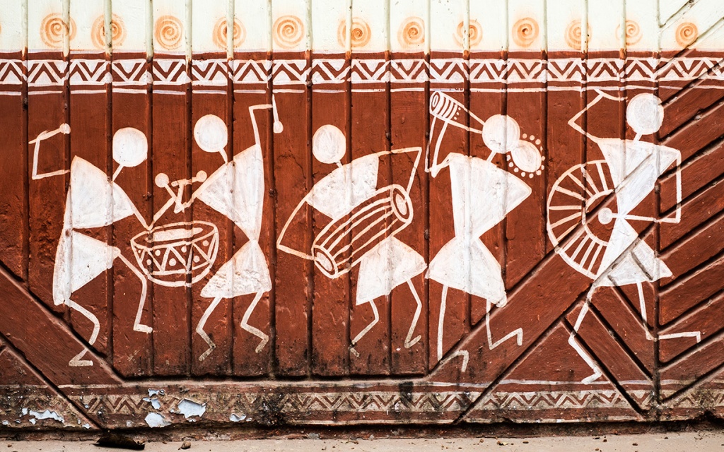 A little music, Street Art, Kashi (Old Varanasi), Uttar Pradesh, India