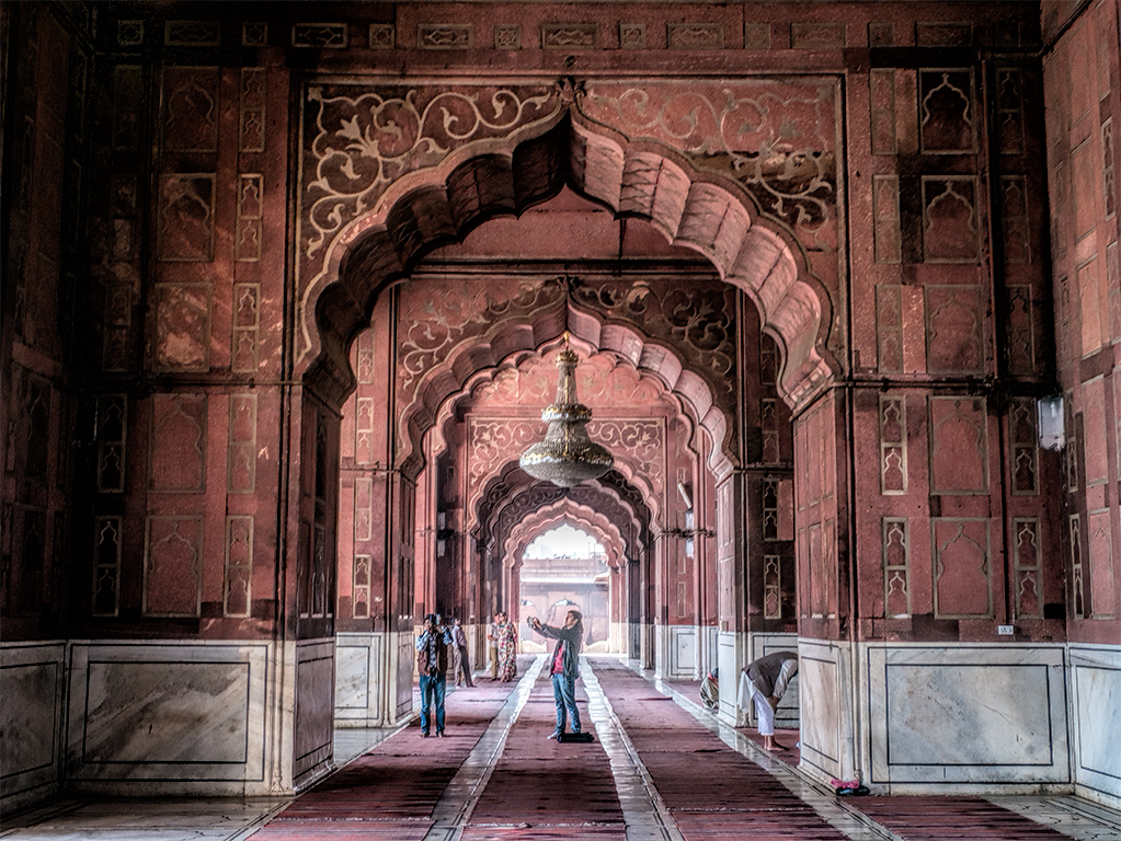 Tourists and Faithful, Jama Masjid Mosque, Chandni Chowk, New Delhi, India