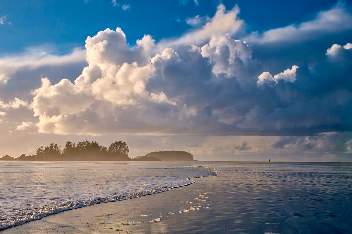 Isolation, Chesterman Beach, Tofino, Vancouver Island, British Columbia, Canada