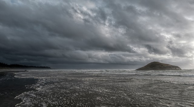Beckoning, Long Beach, Pacific Rim National Park, Vancouver Island, British Columbia, Canada