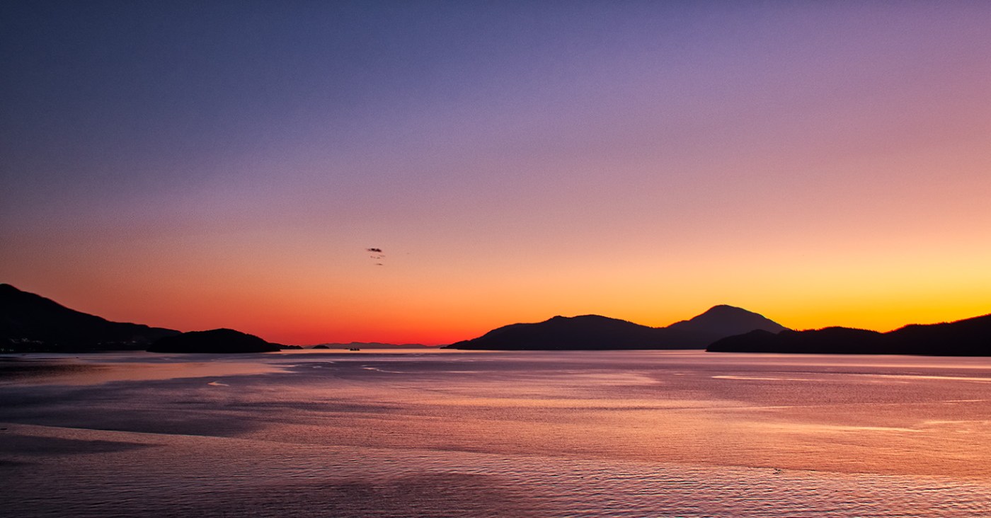 Rainbow Sky, Near Lions Bay, Howe Sound, Sea to Sky Highway, British Columbia, Canada