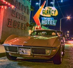 Built for Speed, Corvette Stingray, The Glancy Motor Hotel, Route 66, Clinton, Oklahoma, United States of America