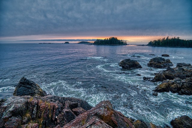 Eddies, Food Islets, Near Ucluelet, Vancouver Island, British Columbia, Canada