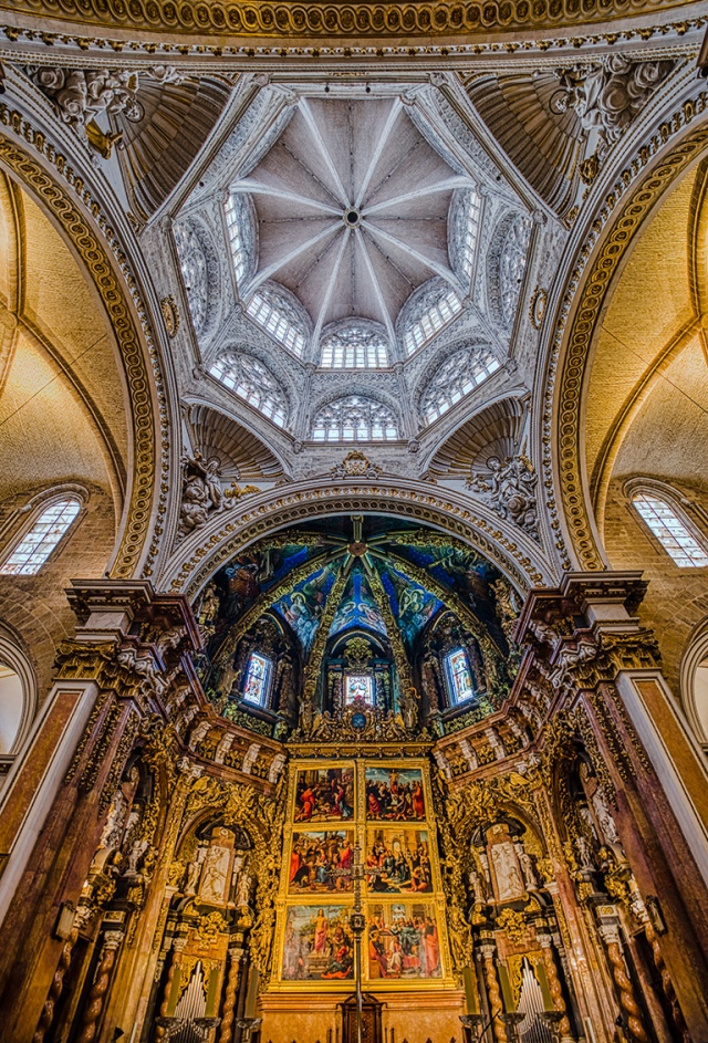Chancel and Dome, Valencia Cathedral, Valencia, Spain