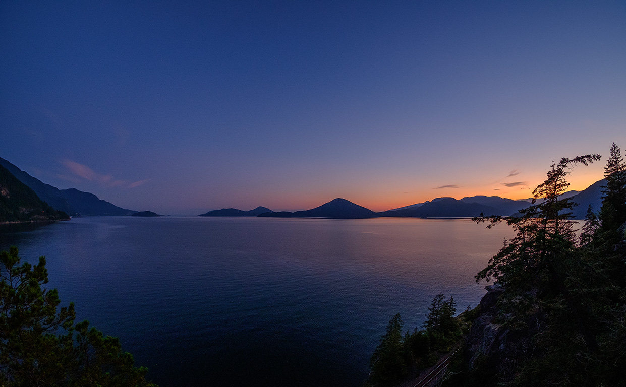 Ebbing Radiance, Howe Sound, Sea to Sky Highway, Near Lions Bay, British Columbia, Canada