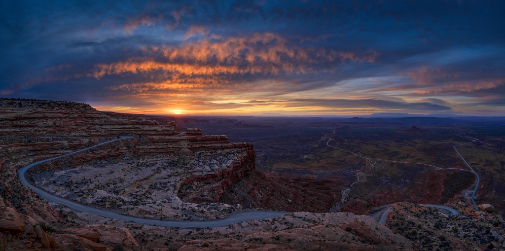 Valley of the Gods Sunrise from Moki Dugway, Utah Highway 261, United States of America