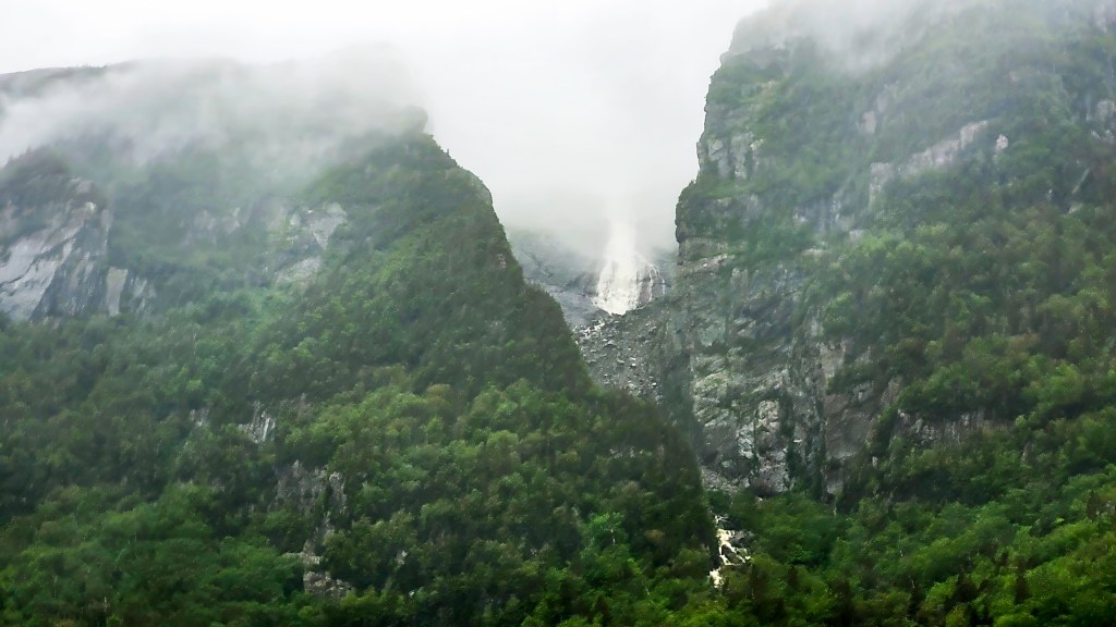 Cascade, Western Brook Pond, Gros Morne National Park, Newfoundland, Canada